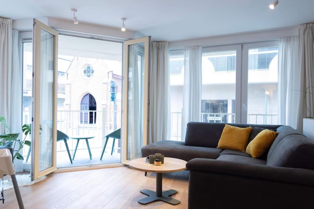 A Bien Venue - Modern Appartement, 50M Van Zee Knokke-Heist Esterno foto